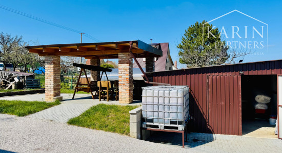 PREDAJ: CHATA S POZEMKOM 911 M² – SKALICA