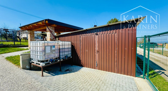 PREDAJ: CHATA S POZEMKOM 911 M² – SKALICA