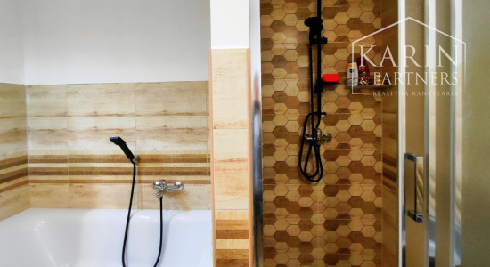 Zrekonštruovaný a zariadený 4-izbový rodinný dom v Kolárove