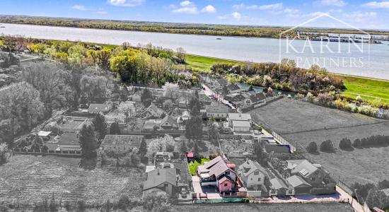 RODINNÝ DOM PRI DUNAJI S DOVOLENKOVOU ATMOSFÉROU - HAMULIAKOVO