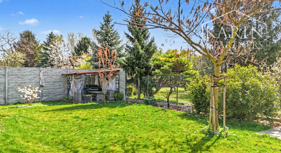 RODINNÝ DOM PRI DUNAJI S DOVOLENKOVOU ATMOSFÉROU - HAMULIAKOVO