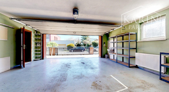 PRIESTRANNÝ 5I RODINNÝ DOM S DVOJGARÁŽOU A KRÁSNOU ZÁHRADOU