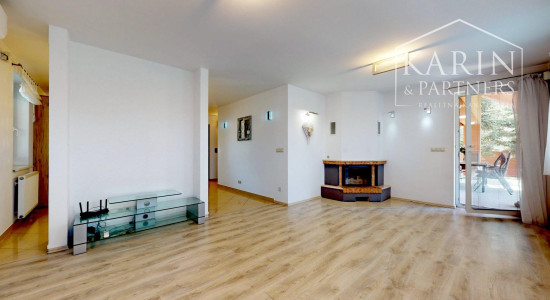 PRIESTRANNÝ 5I RODINNÝ DOM S DVOJGARÁŽOU A KRÁSNOU ZÁHRADOU