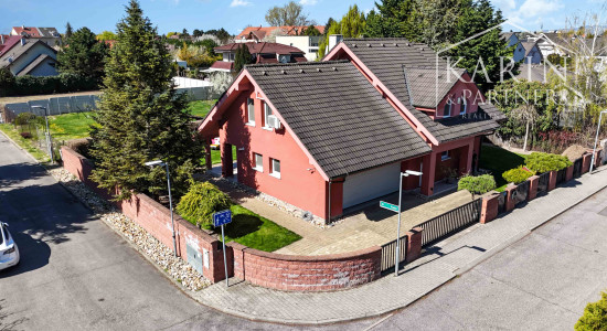 PRIESTRANNÝ 5I RODINNÝ DOM S DVOJGARÁŽOU A KRÁSNOU ZÁHRADOU