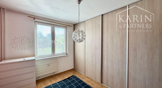 2i ZARIADENÝ BYT NA PRENÁJOM, SNP, HOLÍČ