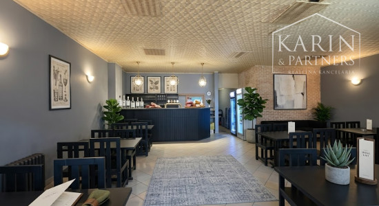 Prenájom - Obchodné priestory 122 m2  gastro, obchod, služby – Petržalka Bratislava V.