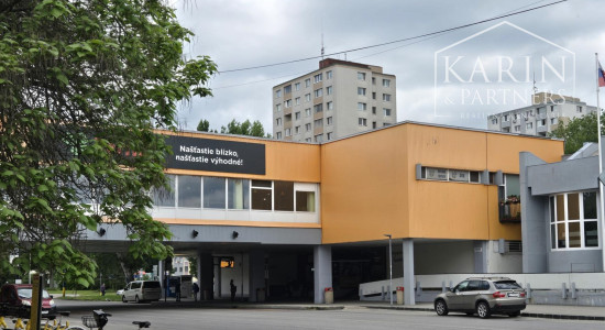 Prenájom - Obchodný priestor 75 m2 - Petržalka Bratislava V