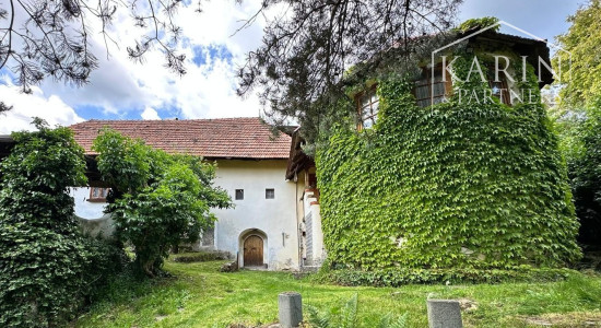 Pokojná chalupa s dušou v Štiavnických vrchoch – Jabloňovce.