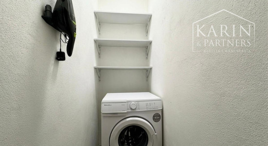 ZREKONŠTRUOVANÝ A ZARIADENÝ 3+1 BYT S LOGGIOU, SKALICA