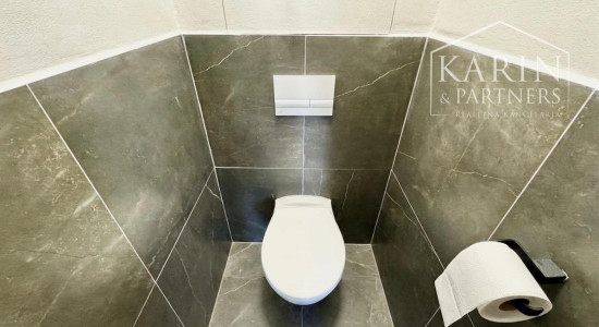 ZREKONŠTRUOVANÝ A ZARIADENÝ 3+1 BYT S LOGGIOU, SKALICA