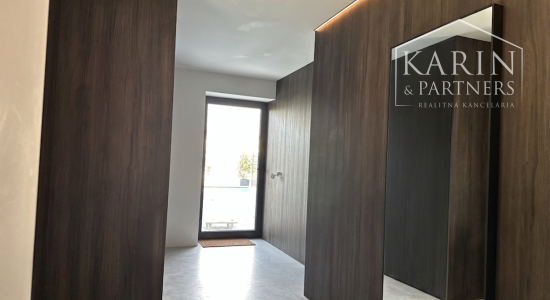 Vila pri Horskom parku s bazénom