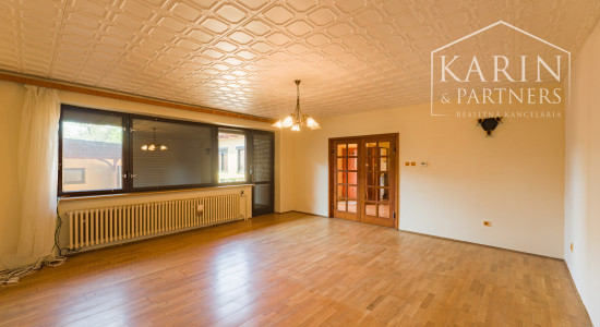 Výnimočný rodinný dom v tichej lokalite – Komárno, Nová Stráž