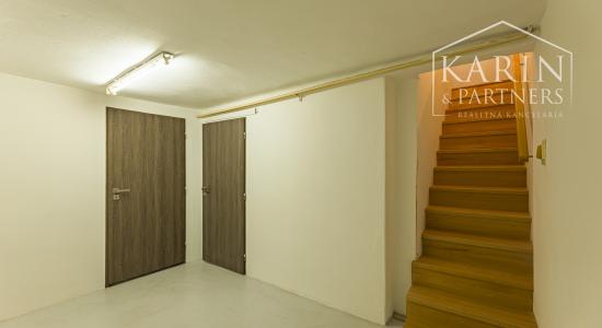 Výnimočný rodinný dom v tichej lokalite – Komárno, Nová Stráž