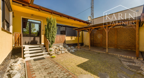 Výnimočný rodinný dom v tichej lokalite – Komárno, Nová Stráž