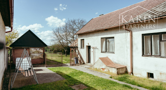 4i rodinný dom v obci Cerová v blízkosti Malých Karpát