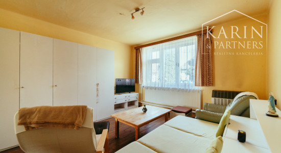 4i rodinný dom v obci Cerová v blízkosti Malých Karpát