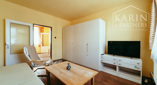 4i rodinný dom v obci Cerová v blízkosti Malých Karpát