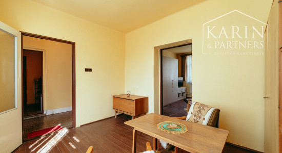 4i rodinný dom v obci Cerová v blízkosti Malých Karpát