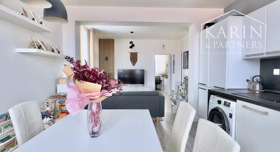 Nádherný, kompletne zariadený 3-izbový byt (66 m²) z r. 2018 s vlastným parkovaním v top lokalite, Skalica