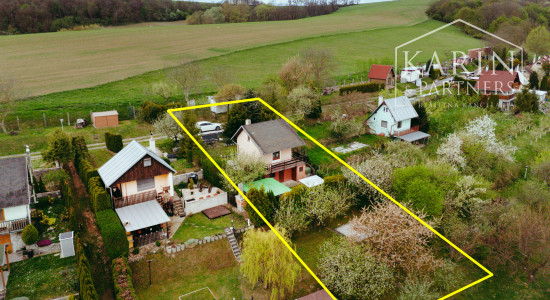 ZARIADENÁ MUROVANÁ CHATA S VÝHĽADOM – OSUSKÉ