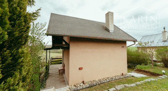 ZARIADENÁ MUROVANÁ CHATA S VÝHĽADOM – OSUSKÉ