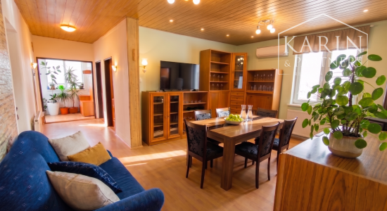 EXKLUZÍVNE na PREDAJ: Rodinný dom 4izbový s garážou, Palárikovo