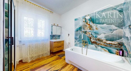 Čarovná usadlosť - rodinný dom (bývalý mlyn) na polosamote s obrovským oploteným pozemkom 9 232m2  – Janova Lehota