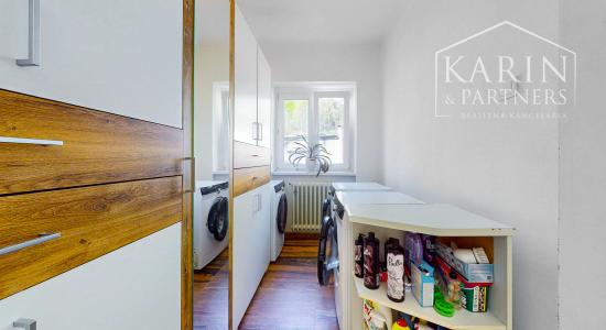 Čarovná usadlosť - rodinný dom (bývalý mlyn) na polosamote s obrovským oploteným pozemkom 9 232m2  – Janova Lehota