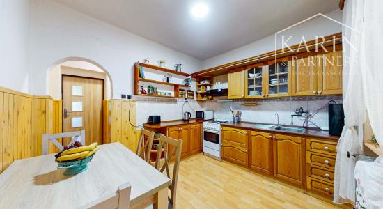 Čarovná usadlosť - rodinný dom (bývalý mlyn) na polosamote s obrovským oploteným pozemkom 9 232m2  – Janova Lehota