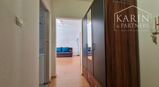 2-IZBOVÝ BYT VO VLČOM HRDLE – RUŽINOV