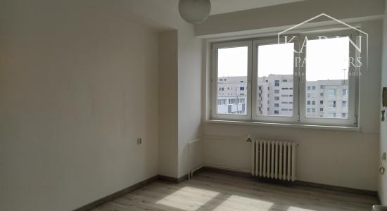 LEN: 180.-€/ mesiac prenájom kancelária/ viacúčelová miestnosť 17m2 s umývadlom! + parkovanie, Bulharská ul., BA II., Trnávka.