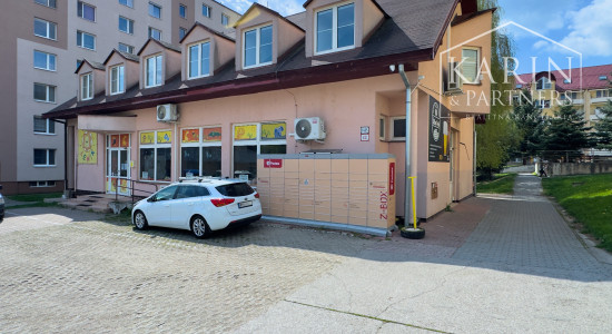 Praktický priestor na prenájom pre vaše podnikanie, 10 m2, Gen. L. Svobodu, Senica