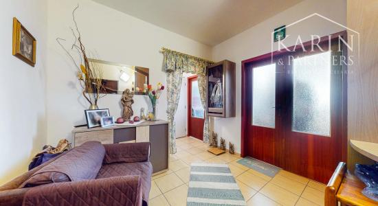 Štýlový 3-izbový byt (Veľká NKS 70m2) s loggiou po rekonštrukcii v obľúbenej Radvani