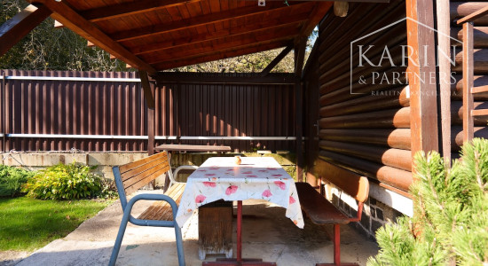 Váš kúsok prírody - 399 m² pozemok pri lese na Peknej ceste