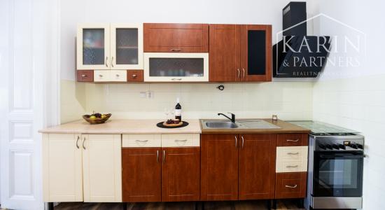 Obchodné priestory – centrum Nitry – podnikanie, investícia alebo bývanie v jednom