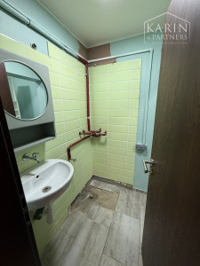 Obchodný priestor na prenájom – 18 m², Ovsištské námestie, Bratislava V – Petržalka
