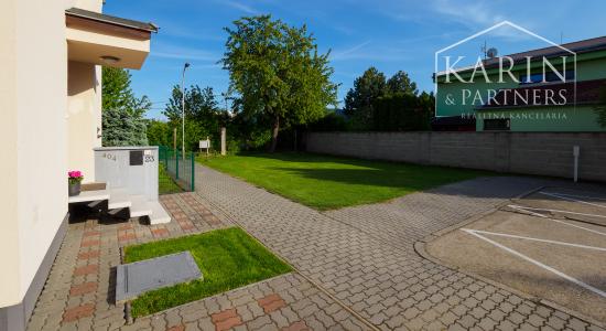 Na predaj rodinný dom s dvoma garážami a záhradným ateliérom, Šamorín-Mliečno