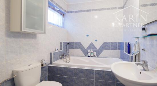 Na predaj rodinný dom s dvoma garážami a záhradným ateliérom, Šamorín-Mliečno