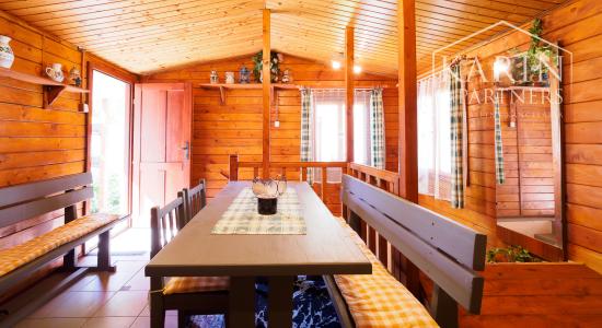 Na predaj rodinný dom s dvoma garážami a záhradným ateliérom, Šamorín-Mliečno