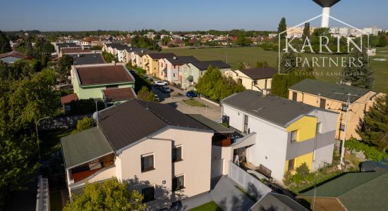 Na predaj rodinný dom s dvoma garážami a záhradným ateliérom, Šamorín-Mliečno