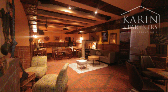 Privátny Lounge! Prenájom viacúčelový priestor 80 m2 s kuchyňou/ WC/ sprchou a parkovaním, BA I., Staré Mesto.