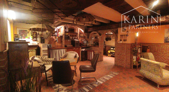 Privátny Lounge! Prenájom viacúčelový priestor 80 m2 s kuchyňou/ WC/ sprchou a parkovaním, BA I., Staré Mesto.