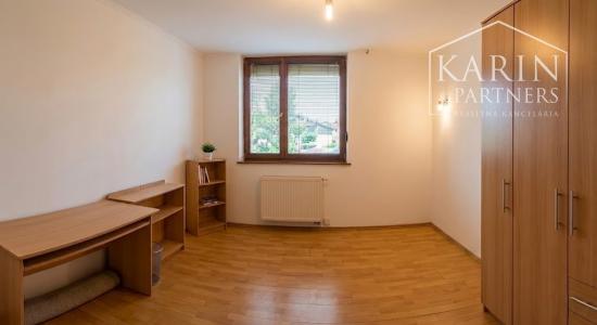 6-izbový rodinný dom s hosťovským bytom v centre Ivanky pri Dunaji