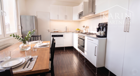 **TOP ponuka + znížená cena**: Predáme 3 izbový byt so šatníkom, komorou a balkónom, sídlisko Prednádražie, Nové Zámky