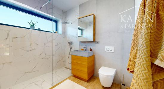 Nadštandardný 5 izbový rodinný dom v Šamoríne na predaj