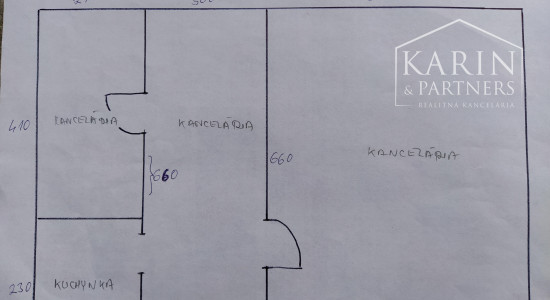 Prenájom samostatný celok 3 kancelárií/ viacúčelových miestností 80m2 s kuchynkou! + parkovanie, Bulharská ul., BA II., Trnávka