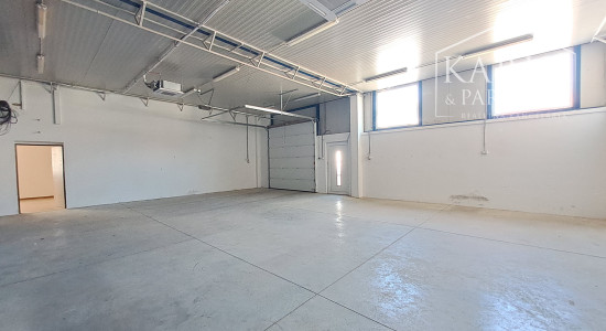 Prenájom kancelársko - obchodné priestory 208 m2, Piešťany