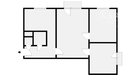 3-izbový byt s dvomi balkónmi v centre Nitry – Párovská ulica