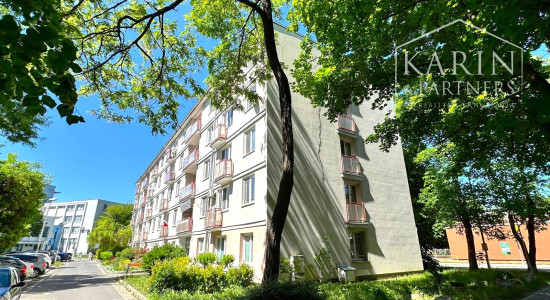 3-izbový byt s dvomi balkónmi v centre Nitry – Párovská ulica