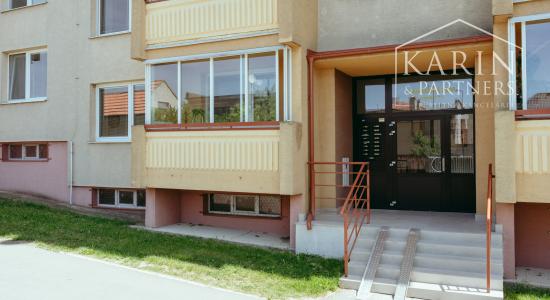 KOMPLETNE ZREKONŠTRUOVANÝ MODERNÝ 3-IZBOVÝ BYT